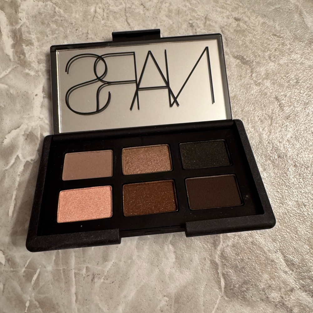 NARS And God Created The Woman Eyeshadow